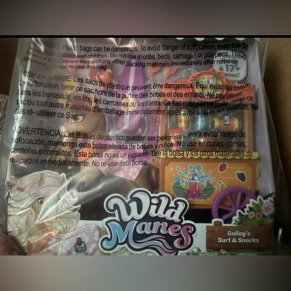 Wild Manes portable pony & surf side snack shop cart NEW poseable ponies